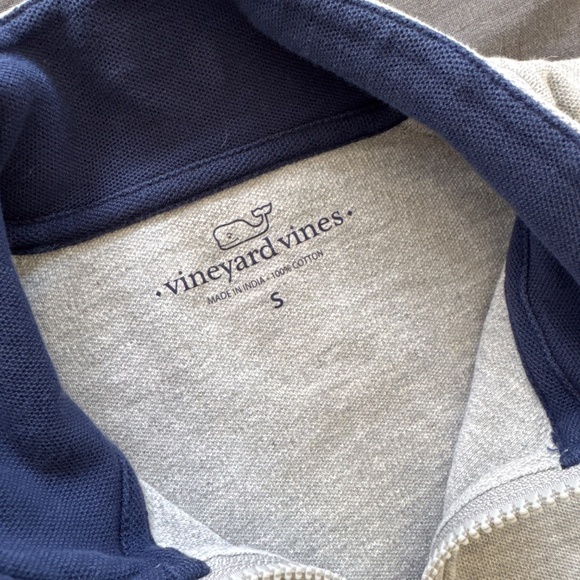 Vineyard vines Saltwater Quarter Zip size small - Picture 2 of 2